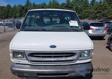2000 Ford E-150 Commercial/Recreational from USA, damaged, VIN 1FTRE14W0YHB31066